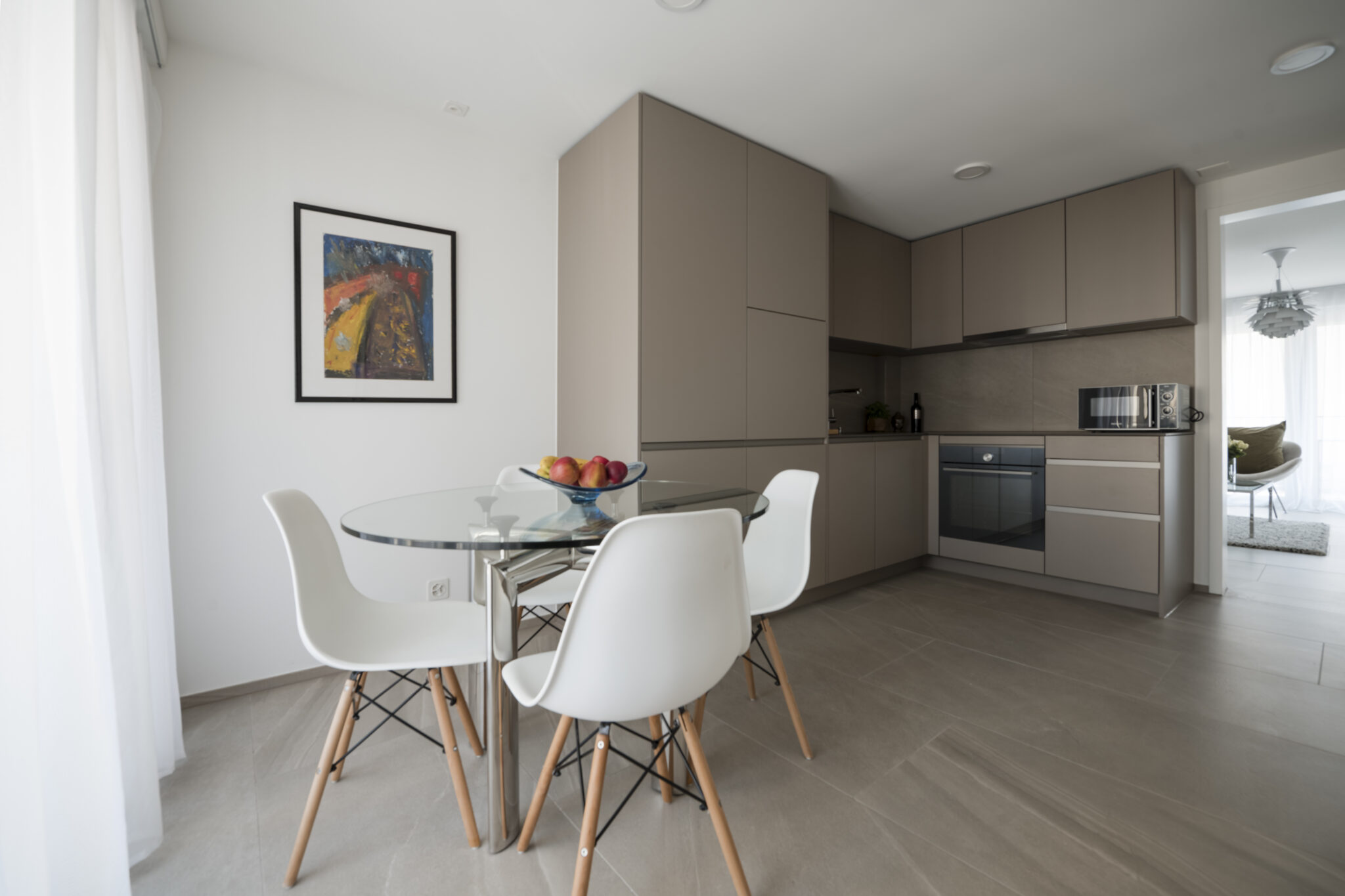 GE2255_apartment-mieten-zuerich-1.5-gertrudstrasse22-kueche